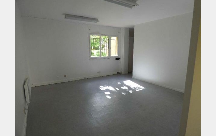 STEPHANE BLOT TRANSACTION : Maison / Villa | BIEVILLE-BEUVILLE (14112) | 140 m2 | 960 € 