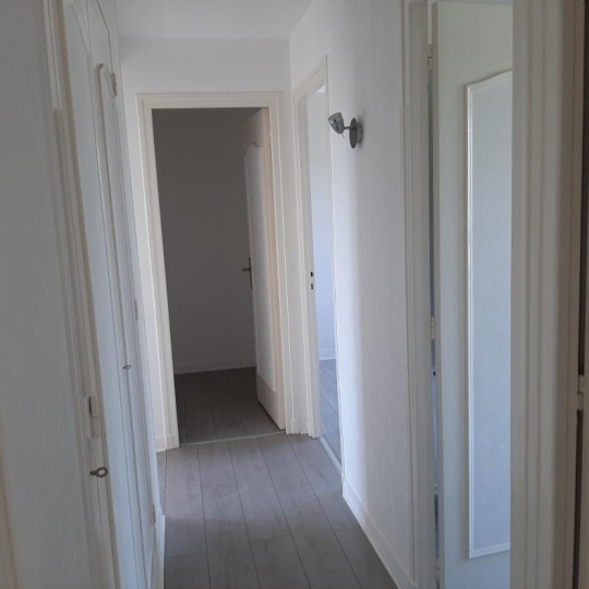  STEPHANE BLOT TRANSACTION : Apartment | CAEN (14000) | 74 m2 | 700 € 