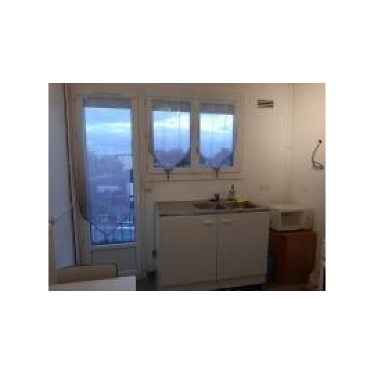  STEPHANE BLOT TRANSACTION : Appartement | IFS (14123) | 69 m2 | 840 € 