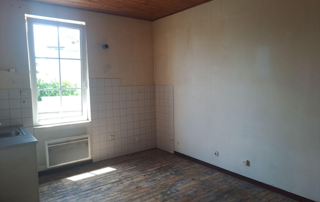 STEPHANE BLOT TRANSACTIONS : Appartement | CAEN (14000) | 32 m2 | 99 900 &euro; 
