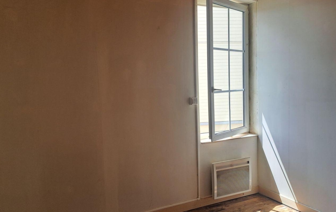 STEPHANE BLOT TRANSACTIONS : Appartement | CAEN (14000) | 32 m2 | 99 900 &euro; 