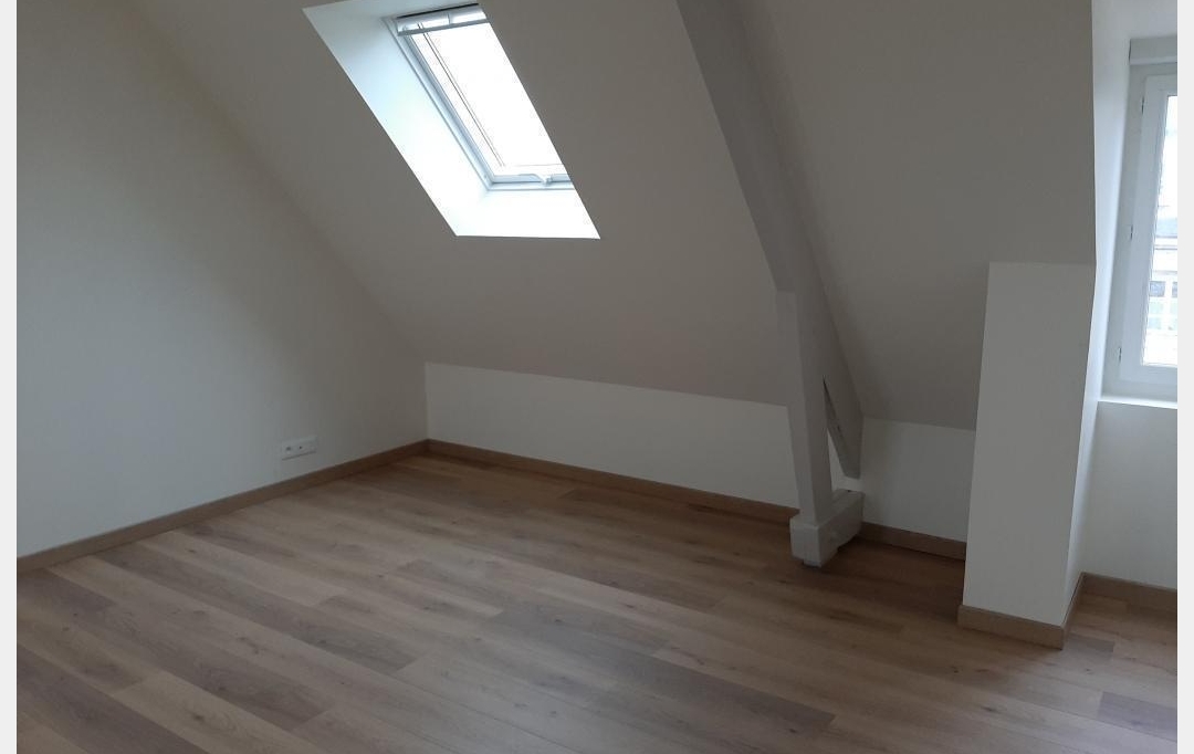 STEPHANE BLOT TRANSACTION : Appartement | VILLERS-BOCAGE (14310) | 43 m2 | 480 € 